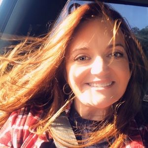 Meet your Posher, Dena